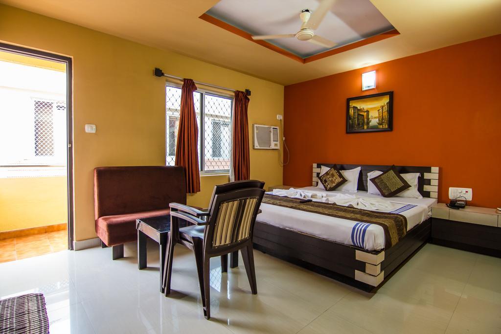 Hotel Pushpak Bhubaneswar Eksteriør billede
